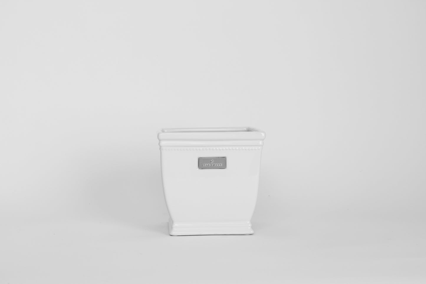 White Ceramic Flower Pot With Pearl Border - Medium