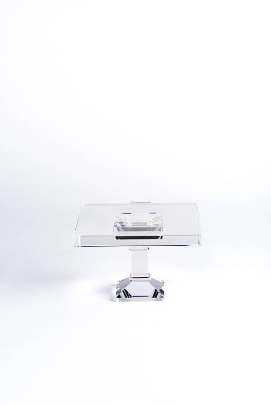 Crissy Crystal Stand